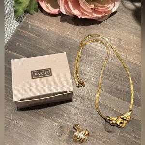 1990s Avon Gold Day into Evening Necklace Set